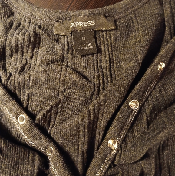 EXPRESS TANK - Picture 2 of 2